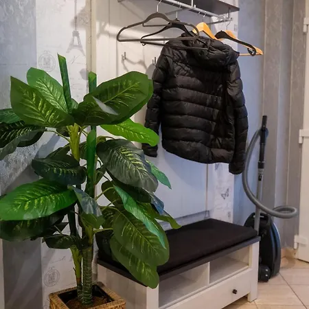 Aurora#1 Mit Grossem Garten Und Kamin