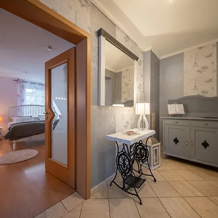 דירה Aurora#1 Mit Grossem Garten Und Kamin